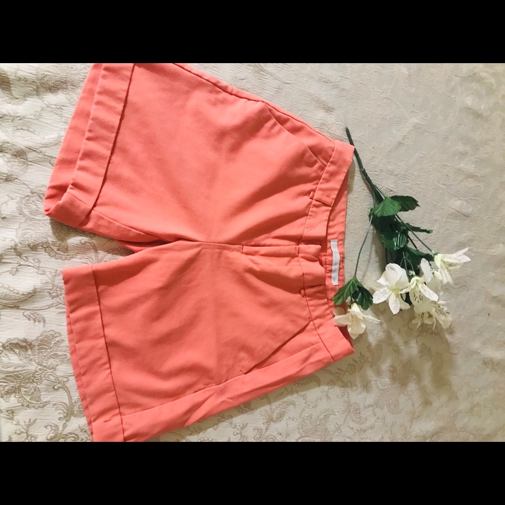 Women’s Bermuda shorts